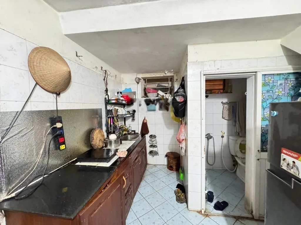 Bán nhà phố nguyễn trãi, thanh xuân, ô tô vào nhà 45.8m2- mặt tiền 3.9m-3 tầng- 8 tỷ 750