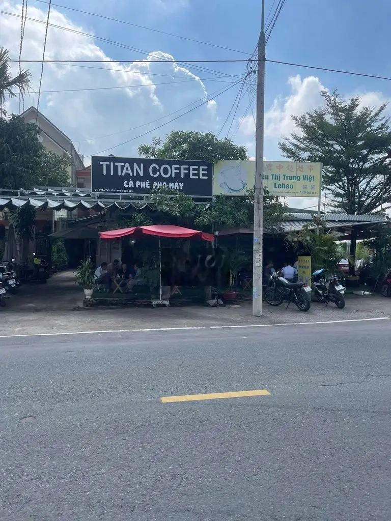 Bán đất mặt tiền Phùng Hưng rộng 32m, cách kcn 200m, dt 500m2, thổ cư