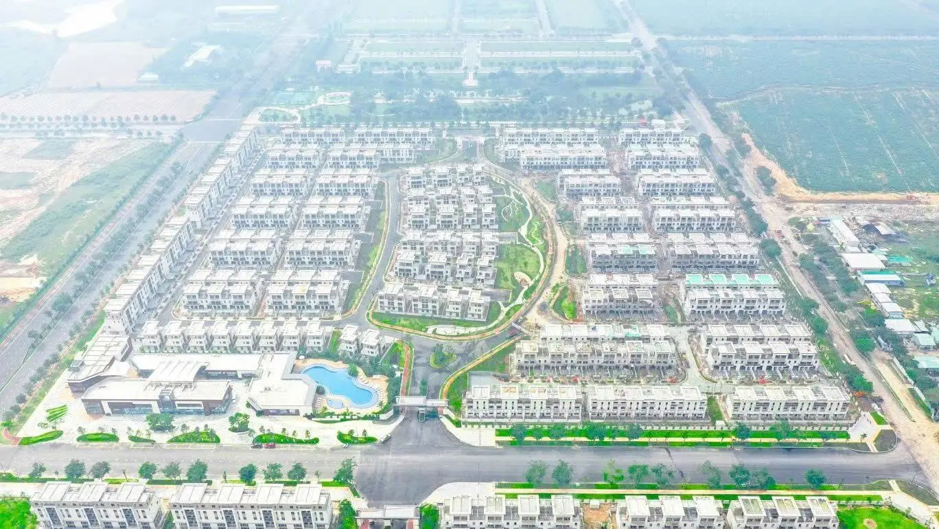 Cần bán nhà phố góc căn A07.17 Swanpark 1A giá 7.5tỷ LH: 0937864988