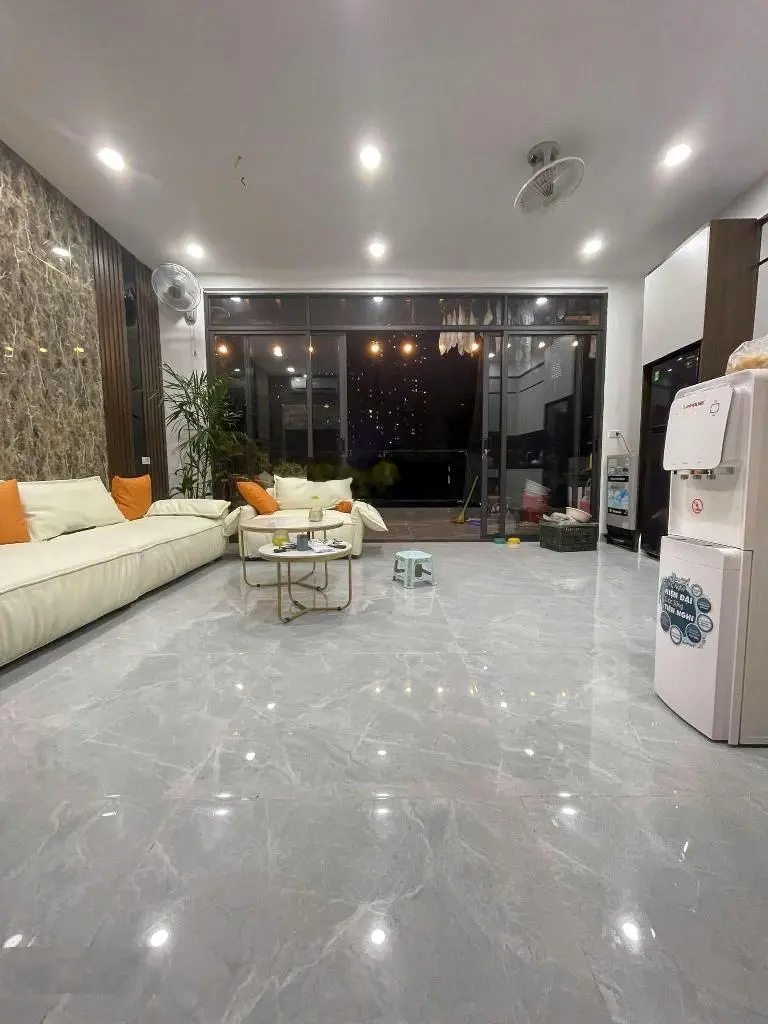 Bán nhà 7 tầng thang máy phố trần phú- ô tô vào nhà- trước nhà ô tô tránh- 16 tỷ 500