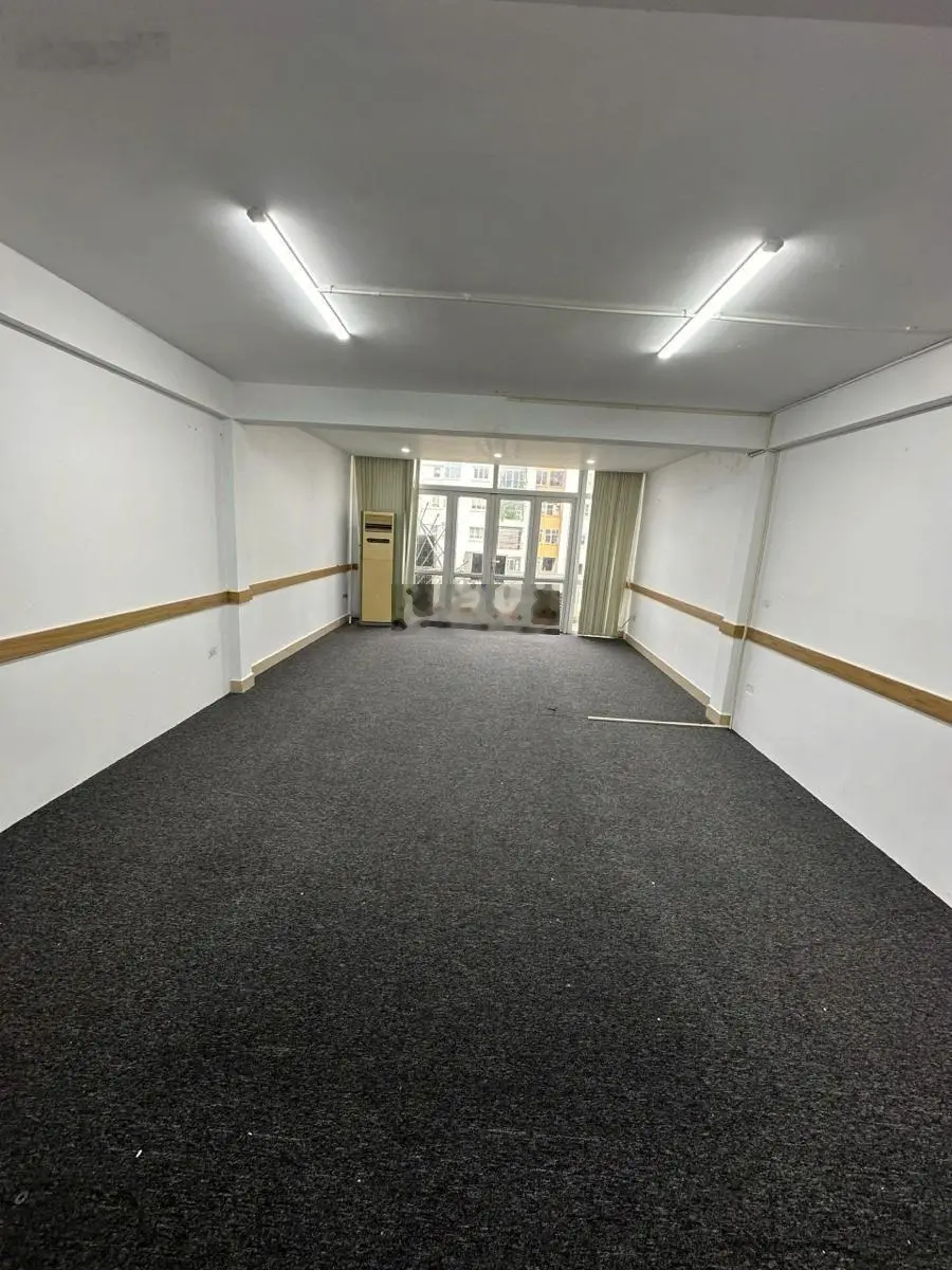 Bán gấp nhà siêu víp mặt phố. Vỉa hè Nguyễn Hoàng 76m2 x 6 tầng mặt tiền 5m kinh doanh văn phòng