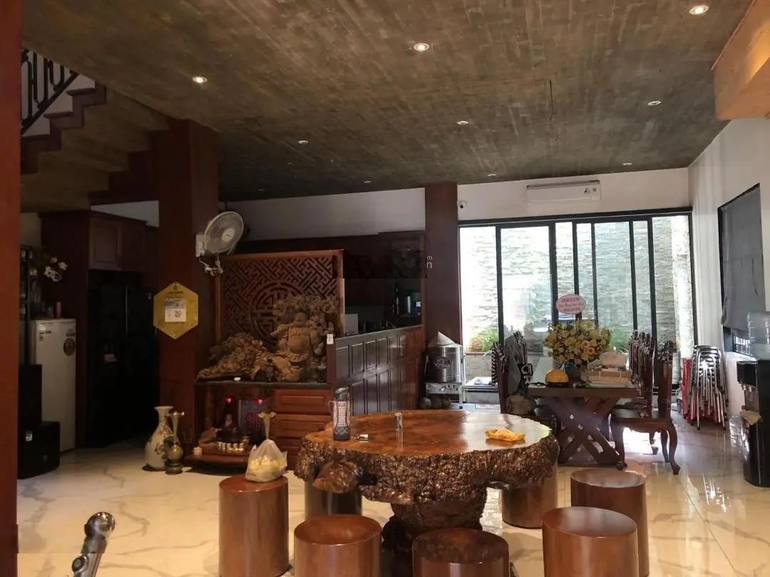 Góc 2 mặt tiền Lê Đức Thọ, P. 15, ngang 8m, 1 trệt 3 lầu. Giá bán 22.5 tỷ