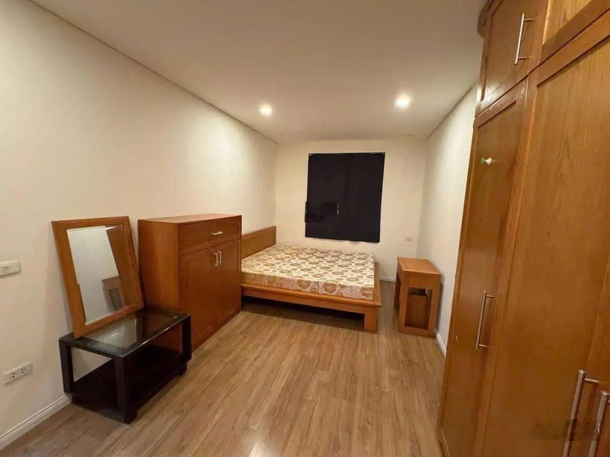 Bán căn hộ 2pn đầy đủ nội thất tại mipec riverside, giá 5 tỷ, 84m2