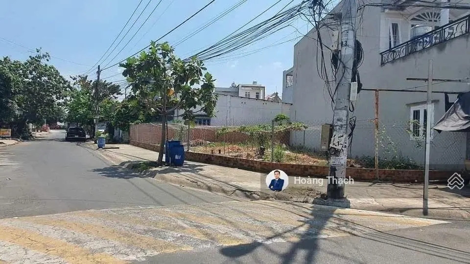 Lô góc ngay BigC Dĩ An MT ngang 14m víp nhất khu vực