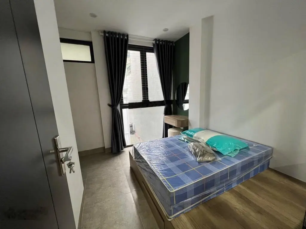 Đẹp lung linh- Hoàng Văn Thái- ô tô tránh - phân lô kinh doanh - 46M- 5T- thang máy- 2 thoáng