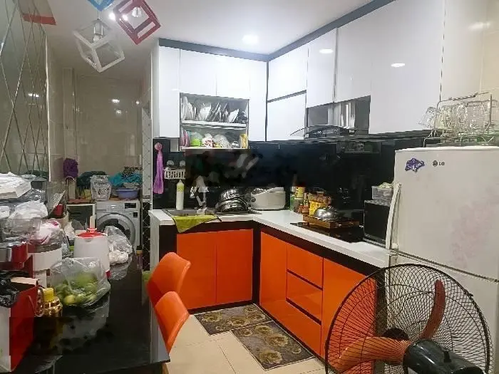 Bán nhà Vĩnh Hội Quận 4 - hẻm ôtô - 5 Tầng - 40m2 - 4 tỷ nhỉnh - khu dân trí cao an ninh