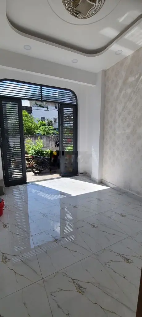 Bán nhà hxh Đường số 8 Nhà 2pn, 2wc Gía 3,44ty