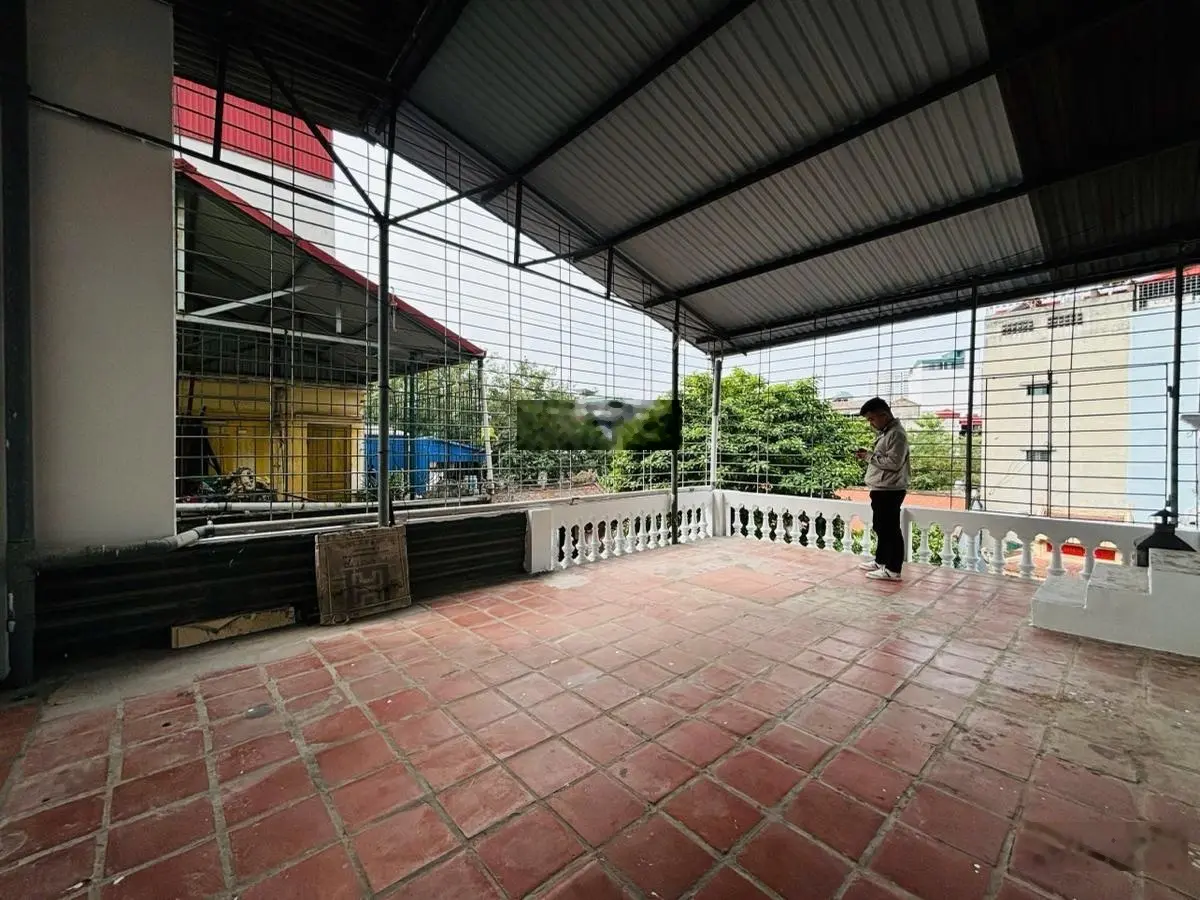 Nhà mới thuỵ khuê 60m- 5 tầng- mặt tiền 6m- ngõ thông-3thoáng- gần hồ