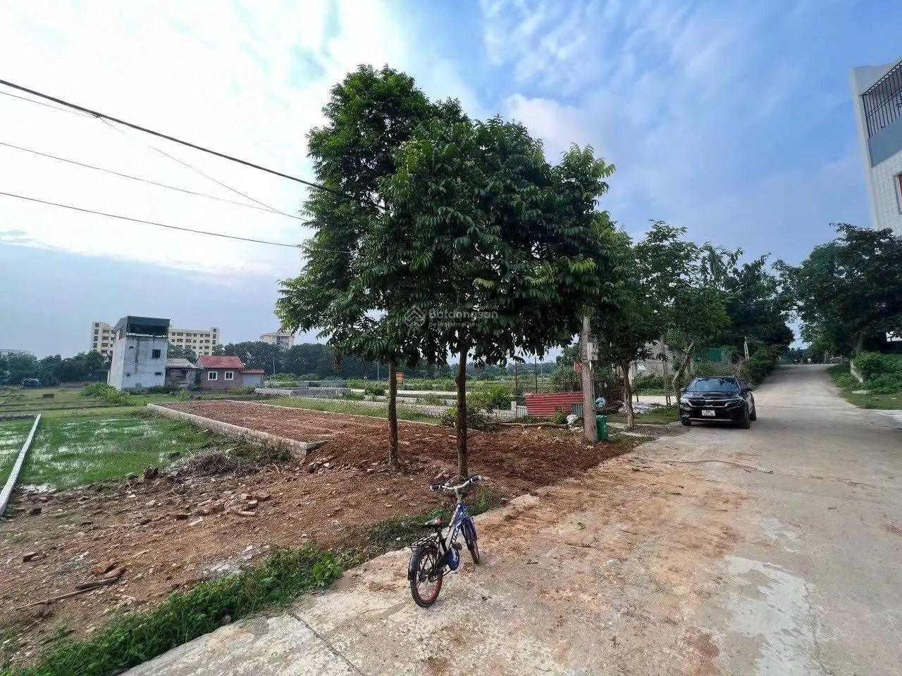 DT 120m2, 2 mặt tiền, cổng vào TDC ĐHQG, lại rẻ hơn 1 nửa, đường 3 ô tô tránh, full đất ở