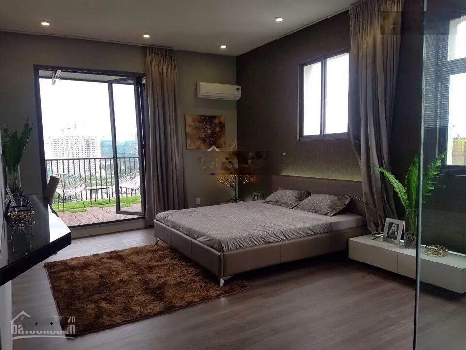 Bán Penthouse Riverpark Residence diện tích 322m2 sân vườn rộng giá đầu tư 28 tỷ