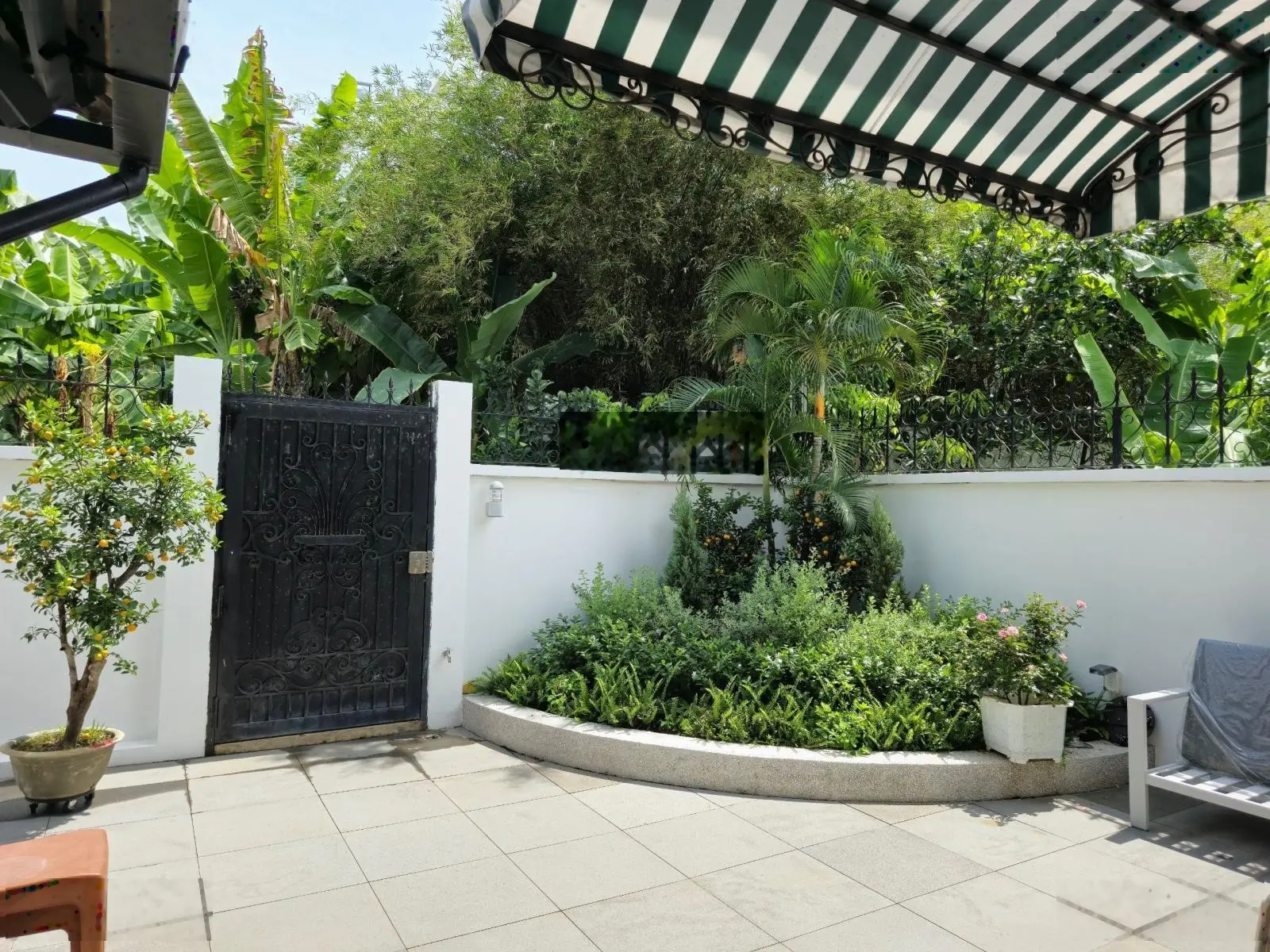 Chuyển đổi nơi ở, cần bán gấp căn BT cao cấp rẻ nhất Làng Đại Học ABC, Phước Kiển, 250m2 XD 3 lầu