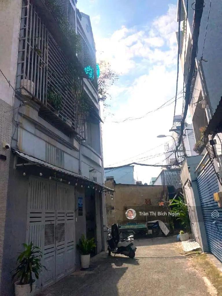 Bán nhà Hẻm Xe Hơi thông- Lê Đức Thọ, (7.5 x10m)- 3 tầng-8 PN- 8.2 Tỷ