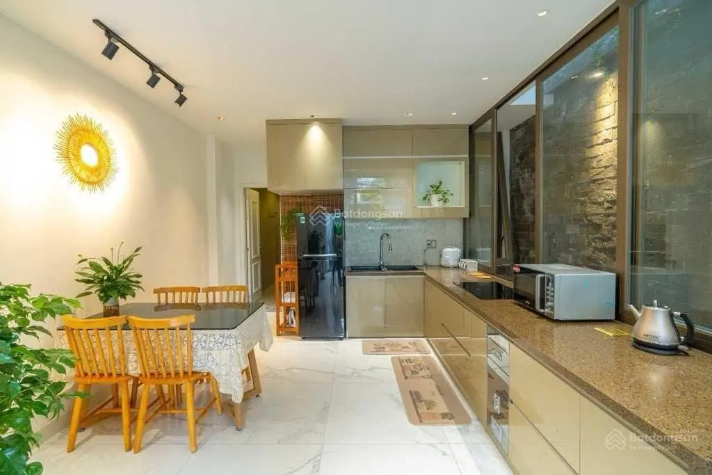 NHÀ 2 TẦNG THIẾT KẾ HIỆN ĐẠI MẶT TIỀN ĐƯỜNG 7,5M HOÀNG SĨ KHẢI, AN HẢI BẮC, SƠN TRÀ - CẦN BÁN GẤP !