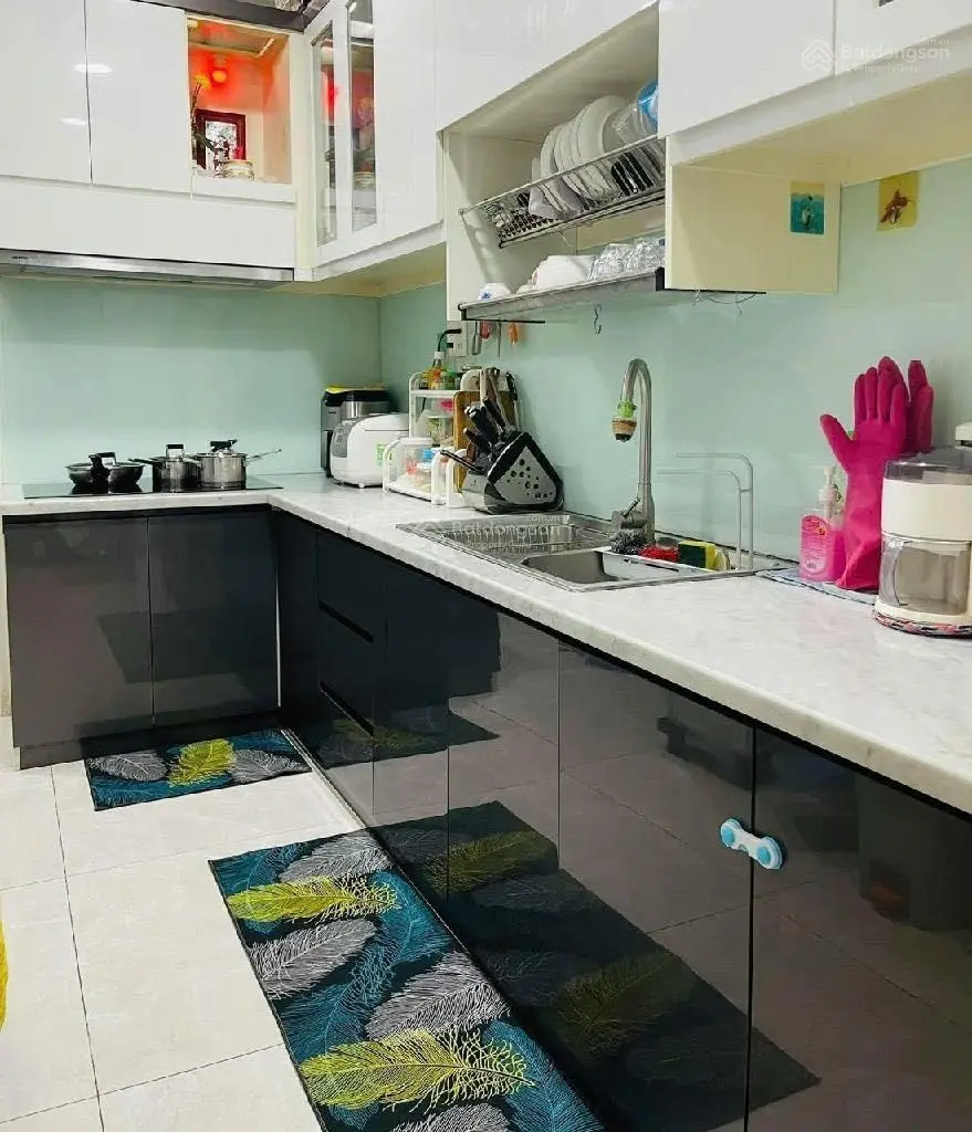 Xe hơi thông (51m2) Hồng Bàng, Q11