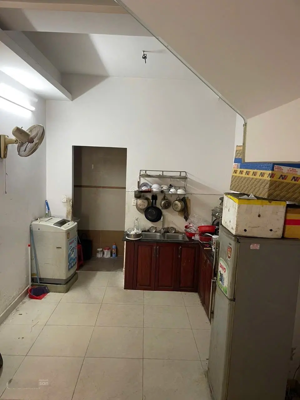 Hàng mới Phú Nhuận. Chiến Thắng - nhà đẹp 3 tầng - dọn vào ở ngay 48m2 - 2 Tỷ 570 ( CTL )