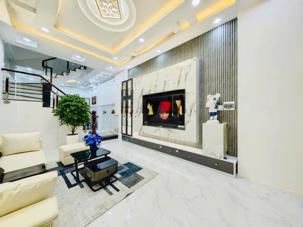 Siêu phẩm hẻm xe hơi thông hàng xóm với hiệp thành city - 4 tầng - full nội thất - chỉ 5.55tỷ