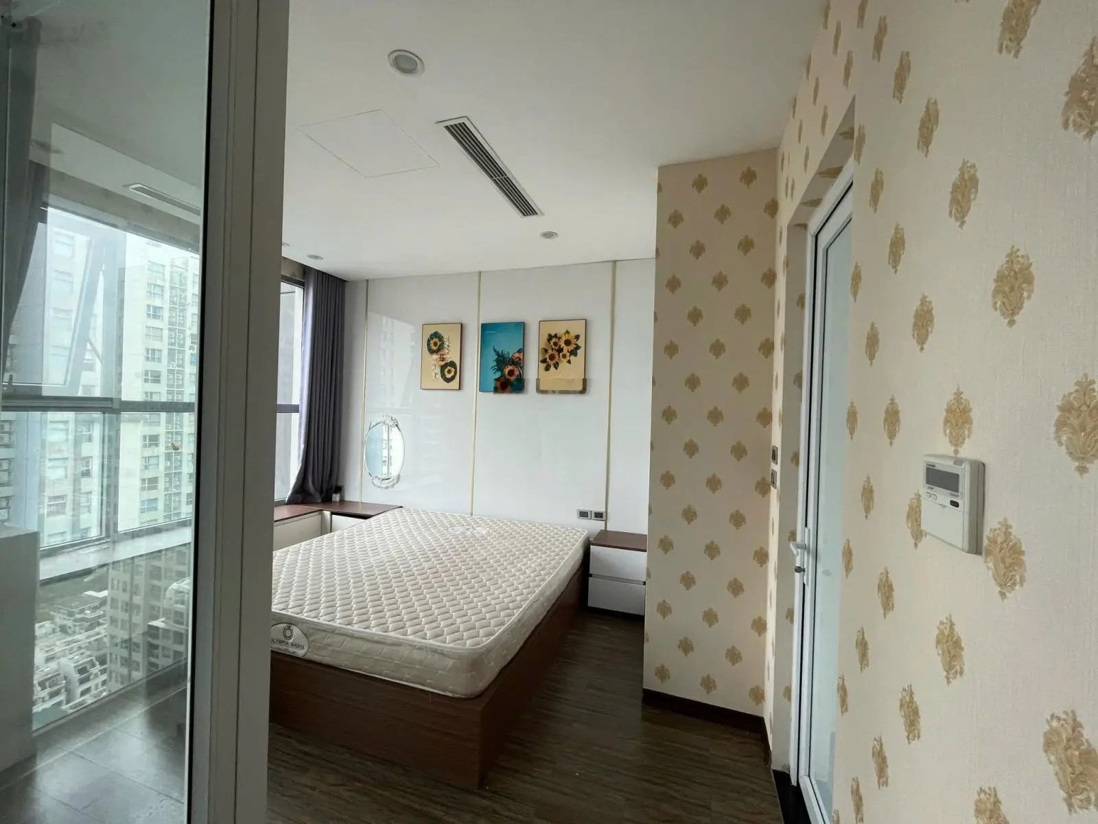 [Mới] Chính chủ gửi bán gấp căn Duplex thông tầng 3 Ngủ 100m Full đồ tại Vinhomes Gardenia Hàm Nghi