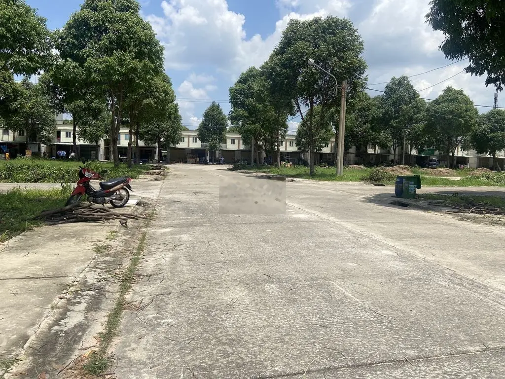 Mặt tiền đường 10m, trong KCN, Cạnh chợ Đêm Bàu Bàng
