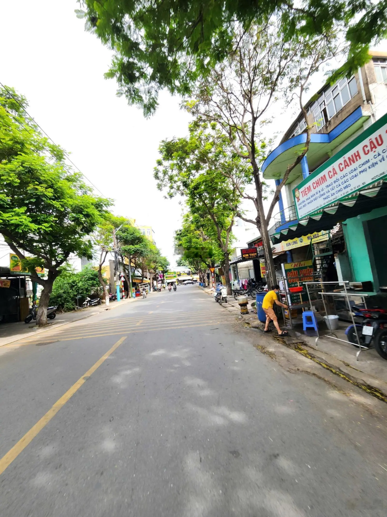 8,3 tỷ TL, bán quán cà phê 8x19m khu trung tâm, đang kinh doanh tốt, P. Dĩ An, Tp. Dĩ An