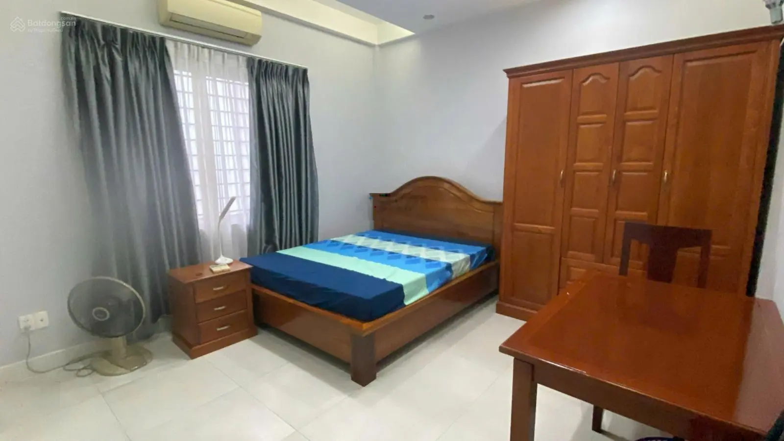 Biệt thự vị trí đẹp, có view CV sinh thái Cao Đức Lân, DT 10x20, sổ hồng chính chủ, giá tốt 58 tỷ