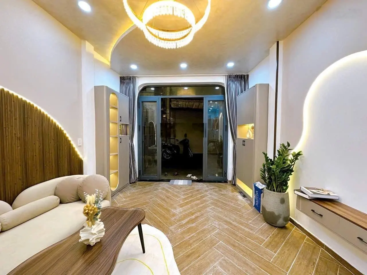 Kinh doanh thua lỗ bán gấp nhà mới xây Đ. Bàn Cờ - P.3 - Quận 3, đang cho thuê 29 triệu, 69,3m2
