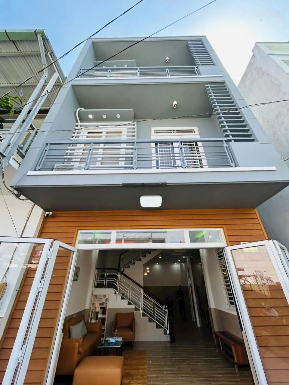 Bán nhà đẹp Phường 9 6,1x12 hẻm 4m xe hơi đậu trong nhà khu phân lô đồng bộ chỉ hơn 6 tỉ