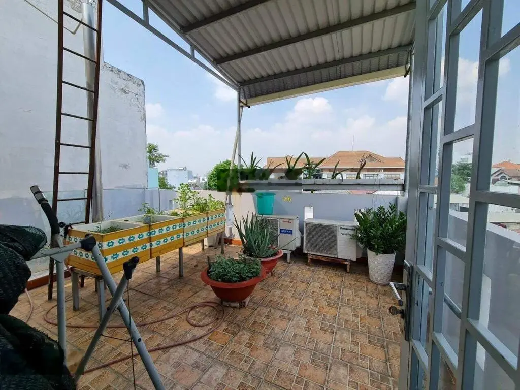 Diện tích 110m² - nhà mặt tiền - ngang 5.5m cực hiếm - linh chiểu - chỉ 9.8 tỷ
