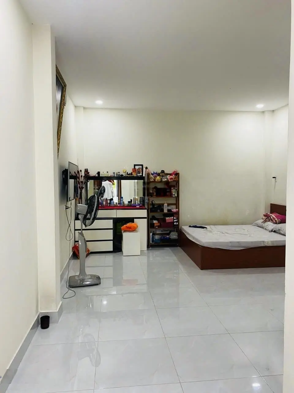 Chủ nhà ngợp bank 7 tỷ, Cần bán gấp căn nhà mặt tiền hẻm kinh doanh, 90m2, 5 tầng, giá chỉ 13 tỷ