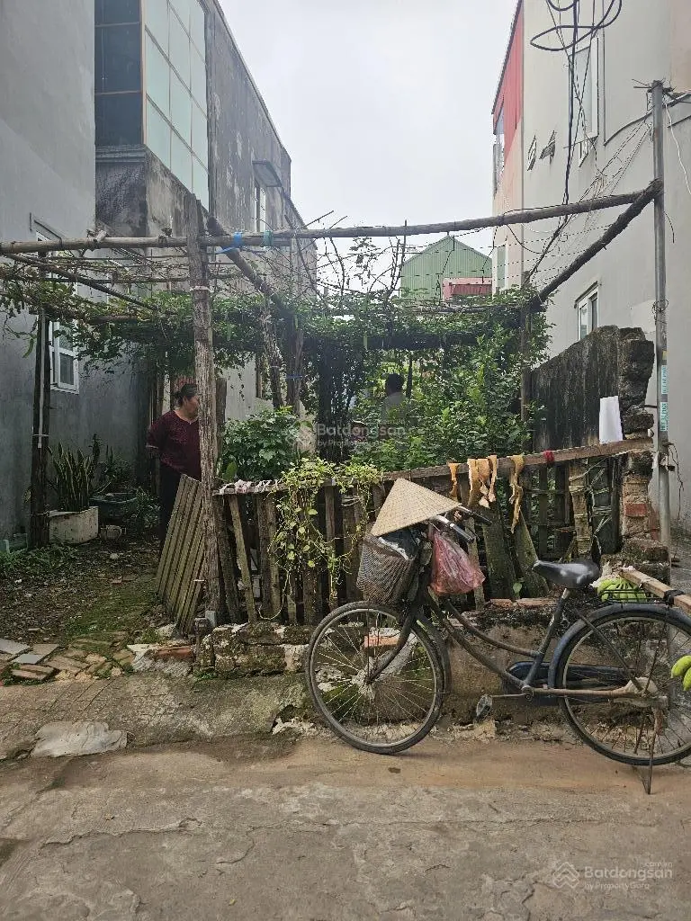 Sân vận động ĐÔNG MỸ, mảnh đất Vàng trong làng đầu tư. DIỆN TÍCH: 100M* 4,5m, giá 6 t,3y còn Tl