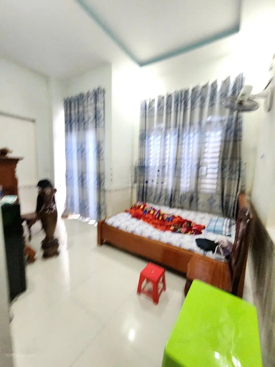 Bán nhà 1 trệt 1 lầu Tum MT đường Hai Bà Trưng buôn bán sầm uất P.đông Hòa Tp Dĩ An