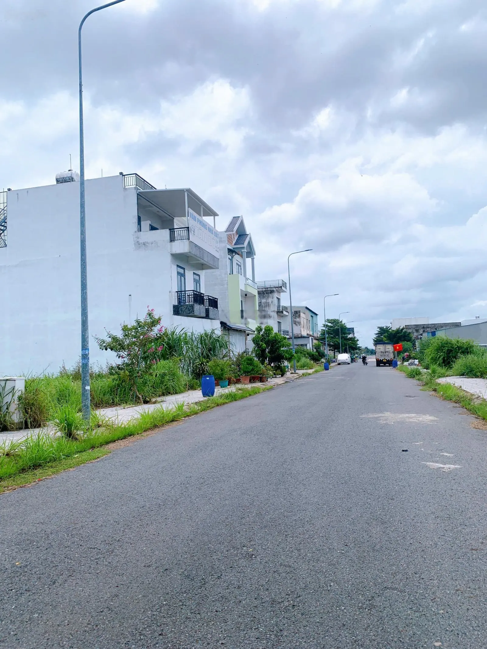 Bán Đất 130m2, Khu Vực Đang Phát Triển, Giá Chỉ 1,661 Tỷ Đồng