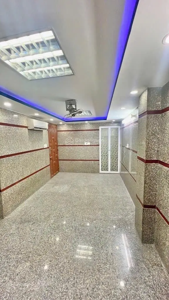 Bán CHDV ngay Đại Học Công Thương - 5 tầng - 8PN 8WC - 60m2 (5x12) - chỉ 6 tỷ 25 TL