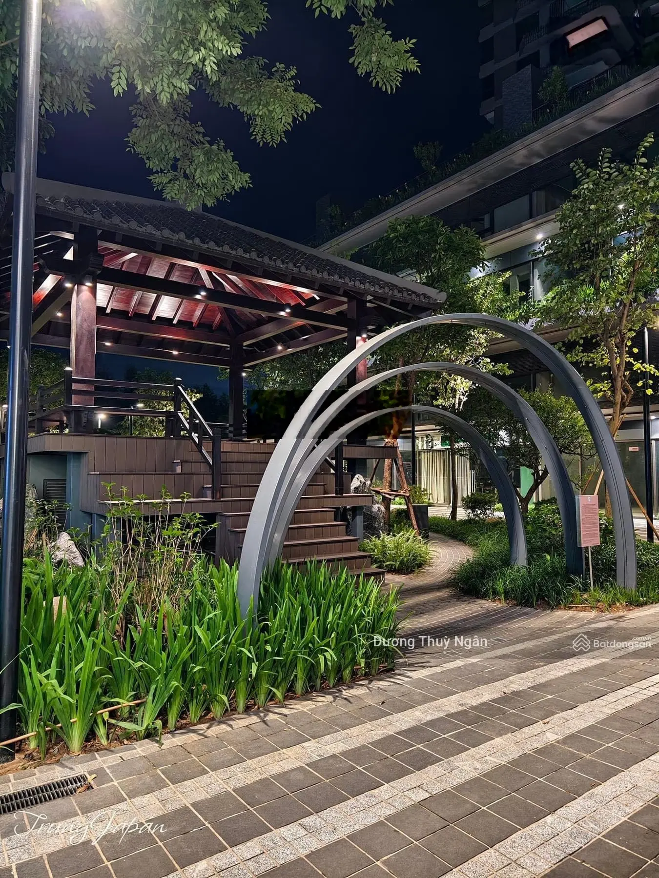 Bán Mezza Onsen có ban công hoa - giá tốt