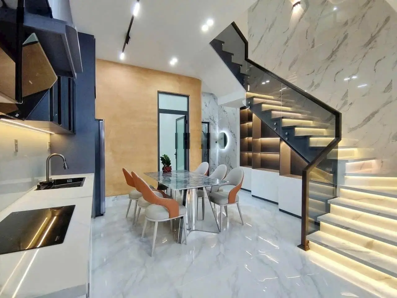 Nhà 3 tầng mới keng siêu đẹp. Hòa Minh - Liên Chiểu
