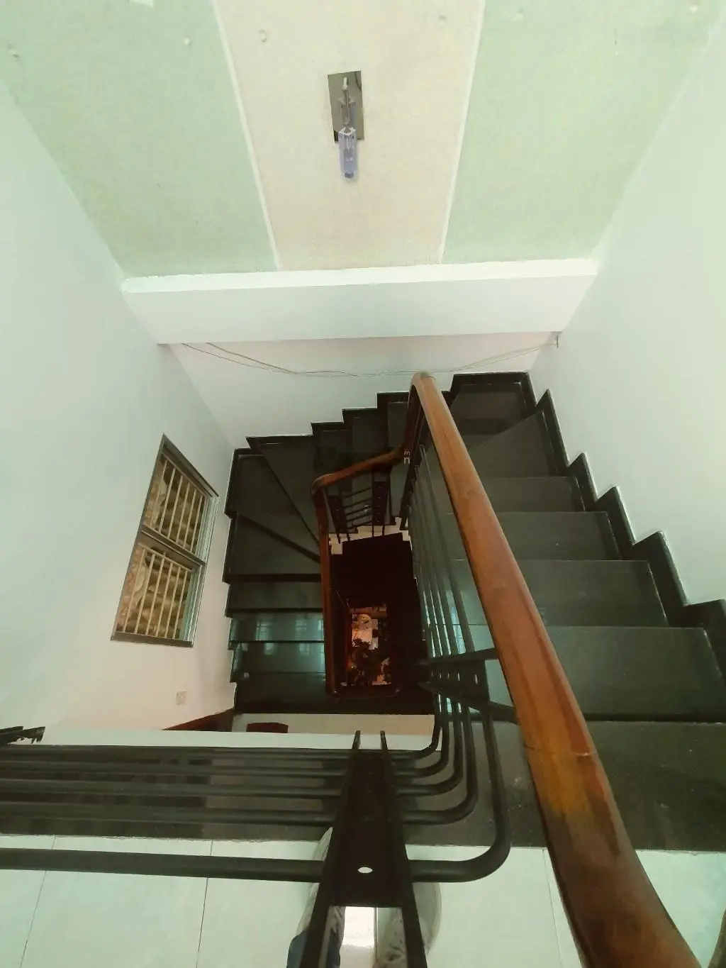 Bán nhà riêng 3,999 tỷ, 69m2, 5PN, 4WC tại Đường 6, Linh Xuân, Thủ Đức, HCM