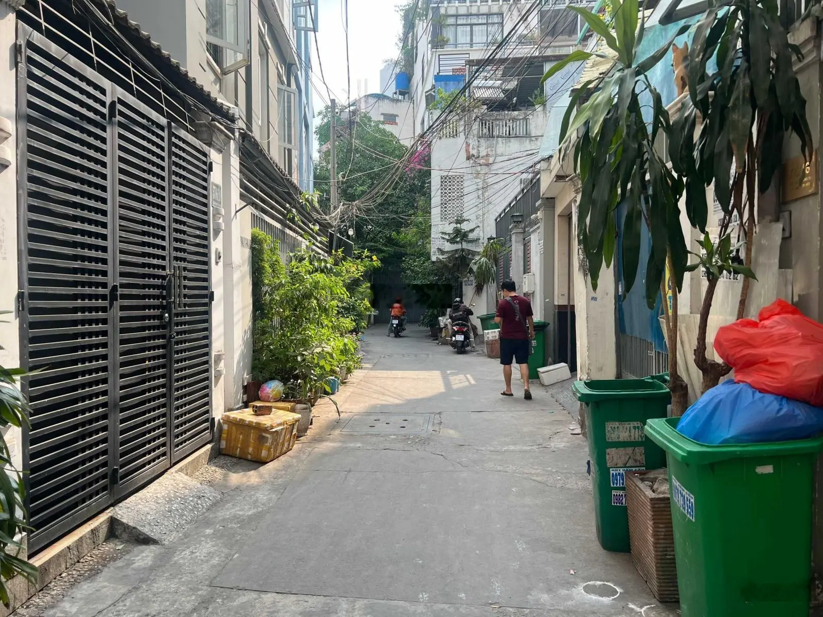 HXH: 4m, 170m2 đất, hầm 7 tầng mới xây 2019. 42 CHDV, hợp đồng thuê: 170tr/tháng. Chỉ 200tr/m2