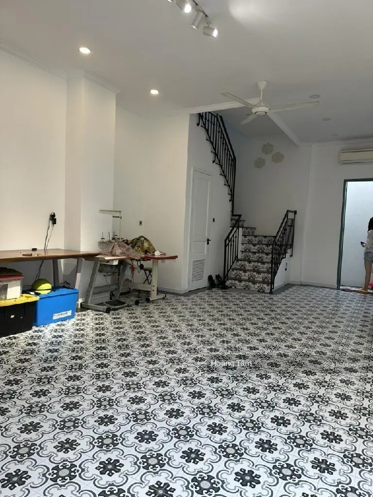 [biệt thự đường nguyễn bình] - kết cấu 3 tầng - đường nhựa 10m - sân để được 4 ô tô