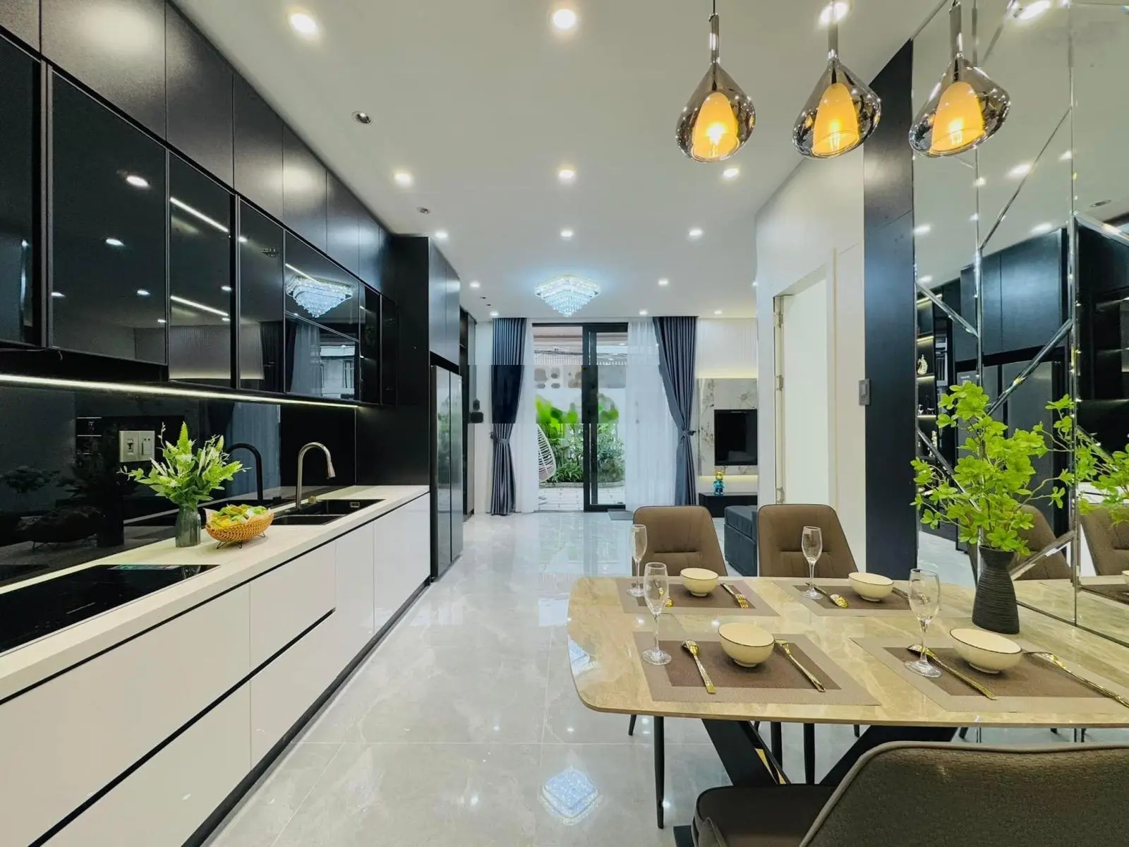 Nhanh Tay Chốt Ngay Nhà Đẹp Giá Ngộp (100m2) gần Chợ đang cho thuê 9tr/tháng chỉ 1Tỷ 580 triệu