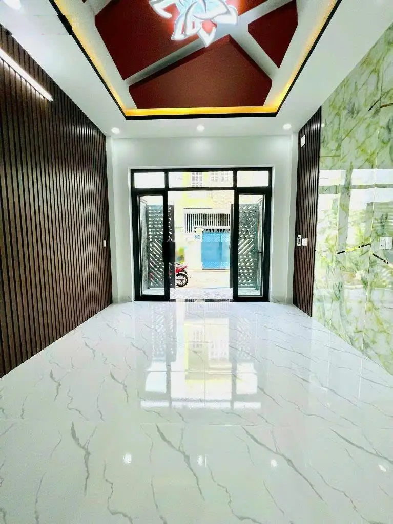 Cần bán gấp căn nhà đường Số 6, Phường Long Bình, 63m2 giá nhỉnh 5 tỷ