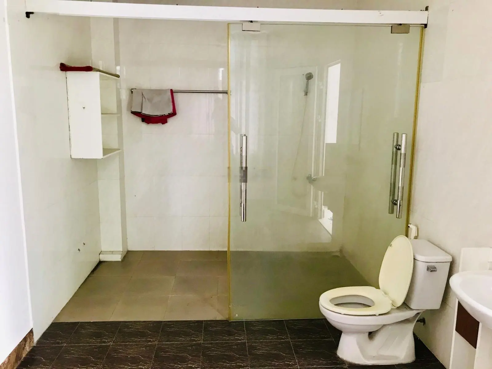 Bán nhà mặt tiền giá 18 tỷ, diện tích 176,4 m2, tại Tây Thạnh, Tân Phú, Hồ Chí Minh