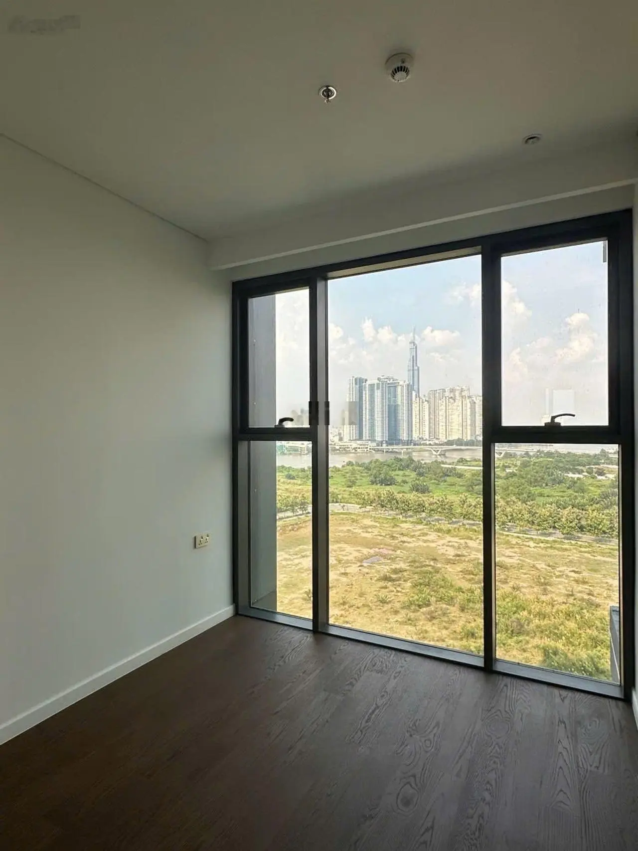 Bán căn hộ chung cư tại the crest residence, giá rẻ nhất thị trường 14,5 tỷ vnd, diện tích 83m2