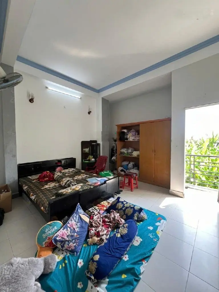 Bán nhà đẹp Phú Định, Quận 8 nhà 1 trệt 3 lầu 5PN, giá chỉ 6 tỷ