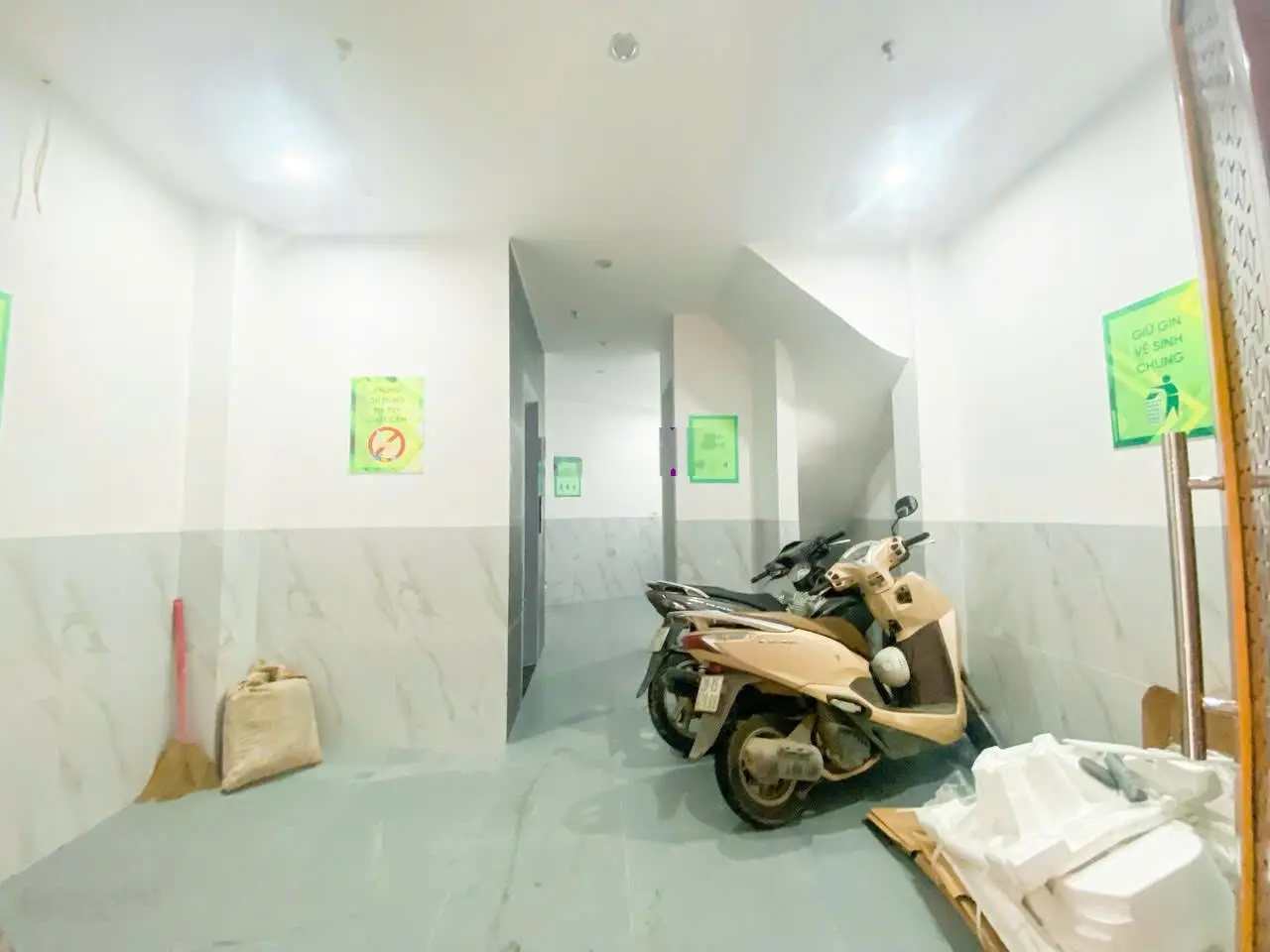 CẦN BÁN NHANH CHDV ĐÌNH THÔN_9 TẦNG THANG MÁY_28 PKK CHO THUÊ_DÒNG TIỀN ỔN ĐỊNH_PCCC TIÊU CHUẨN