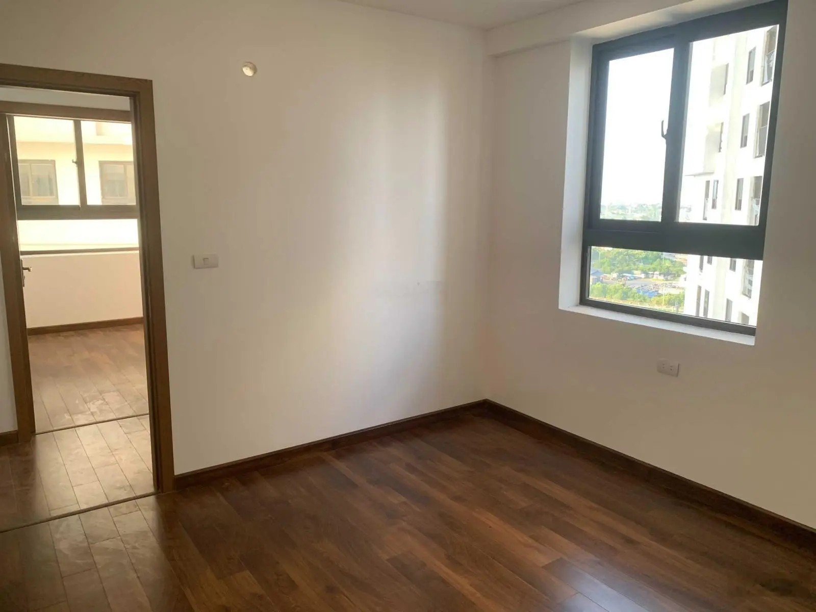 Duy nhất 1 căn 3 ngủ 2 WC 82m2 tầng trung, căn góc, view thoáng cực đẹp trả trước 900tr sẵn bìa
