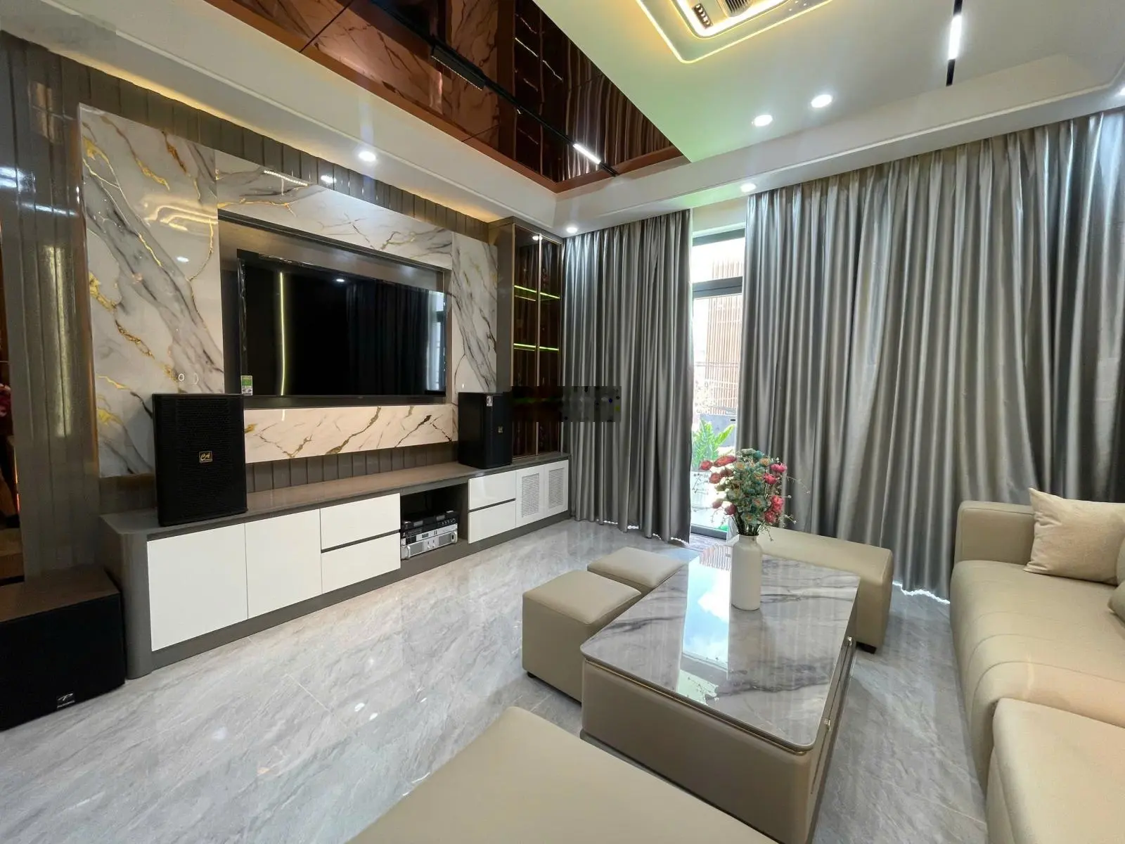 Mặt tiền 6 tầng đúc đường số 9 phường 8 ( phường 9 cũ) gò vấp giá rẻ 17.8 tỷ diện tích 96m2