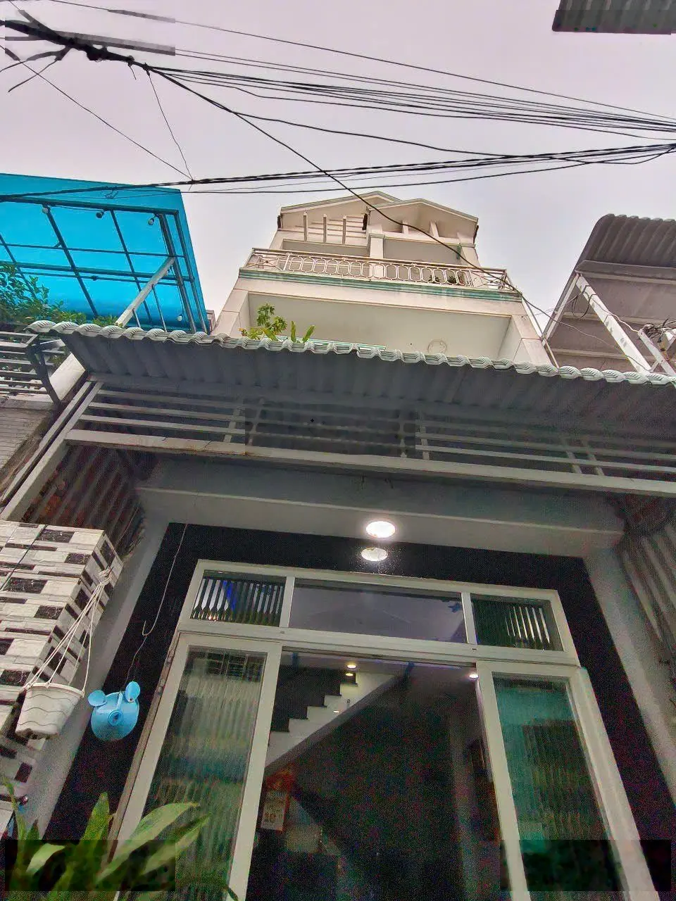 Bán nhà 2 lầu báo sang tên giáp gò vấp