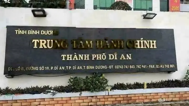 Cần Bán nhanh căn nhà thuộc khu Trung Tâm Hành Chính Dĩ An giá tốt