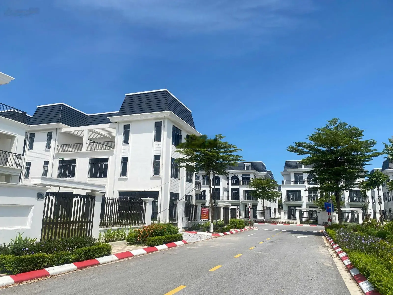 Biệt thự hoa hậu BT6 được mệnh danh là biệt thự đẹp nhất dự án, tiến độ 15%, liên hệ 0986 585 ***