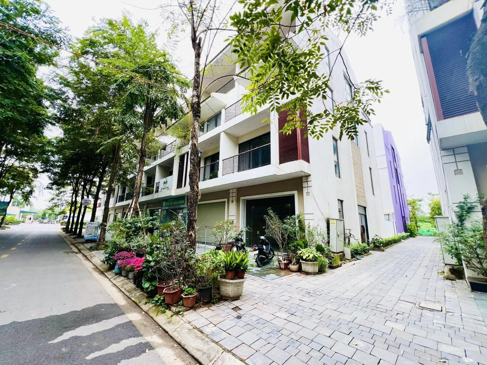 Bán căn liền kề Shophouse 100m2. Căn góc 2 mặt. LH 0962 204 ***