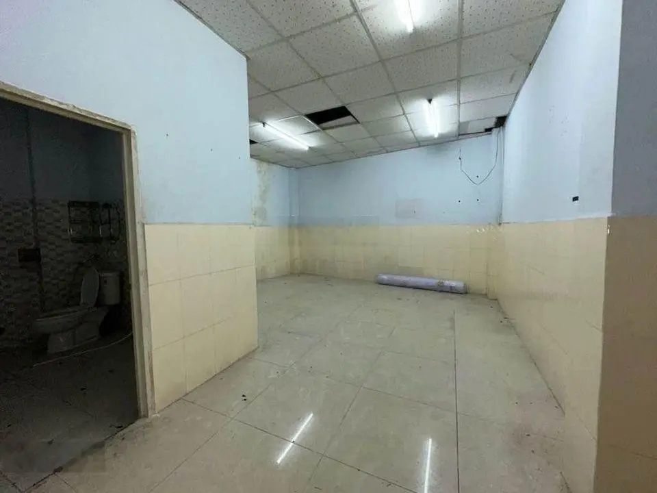 Bán nhà NÁT (5 x 20) hẻm 6m thông, OTO tránh thoải mái đường Lê Văn Sỹ, Phú Nhuận